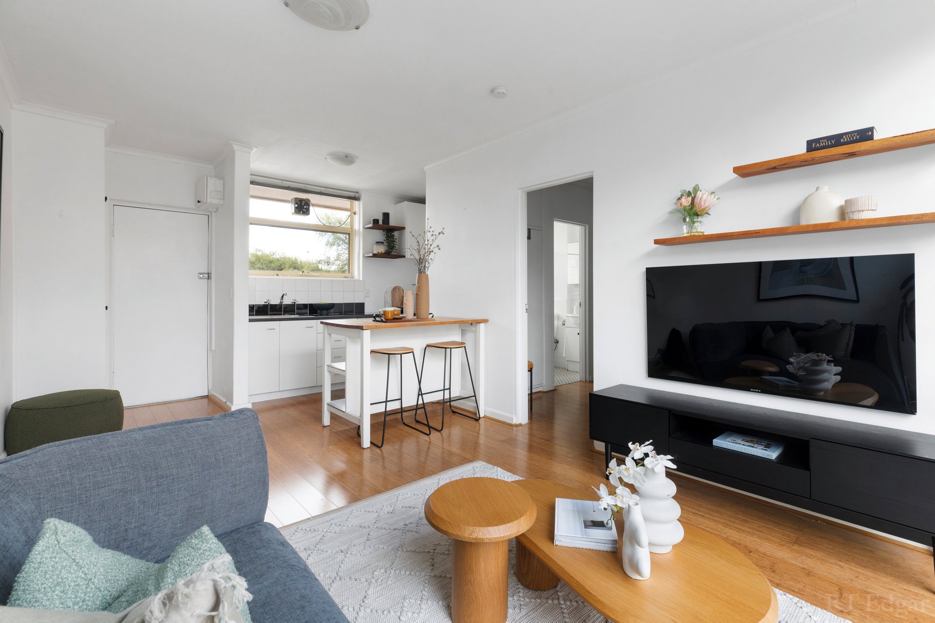 Property Gallery - Main Image