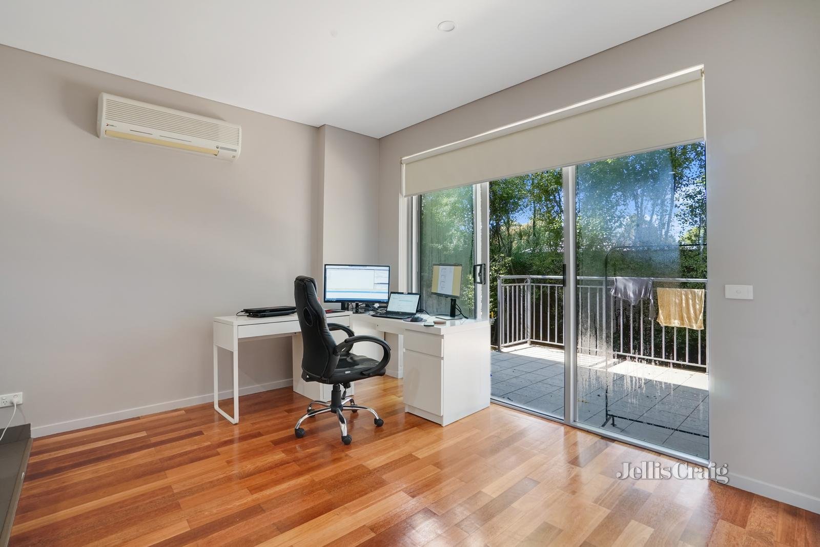 15/210 Normanby Road, Notting Hill image 3