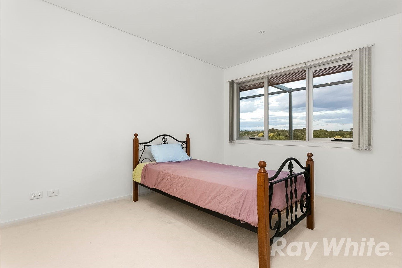 15/213 Normanby Road, Notting Hill image 6