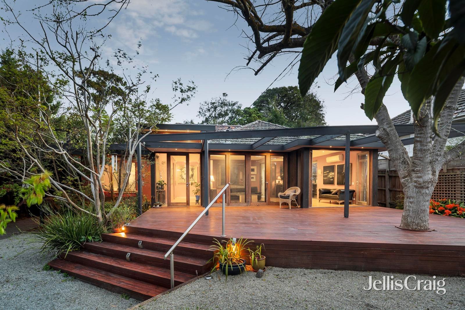 1523 Old Burke Road, Kew East image 2