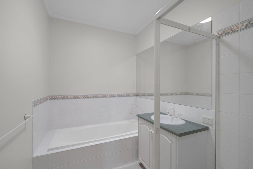 Property Gallery Thumbnail 5