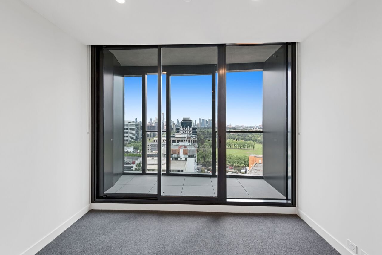 1524 / 555 St Kilda   Road MELBOURNE, VIC 3004