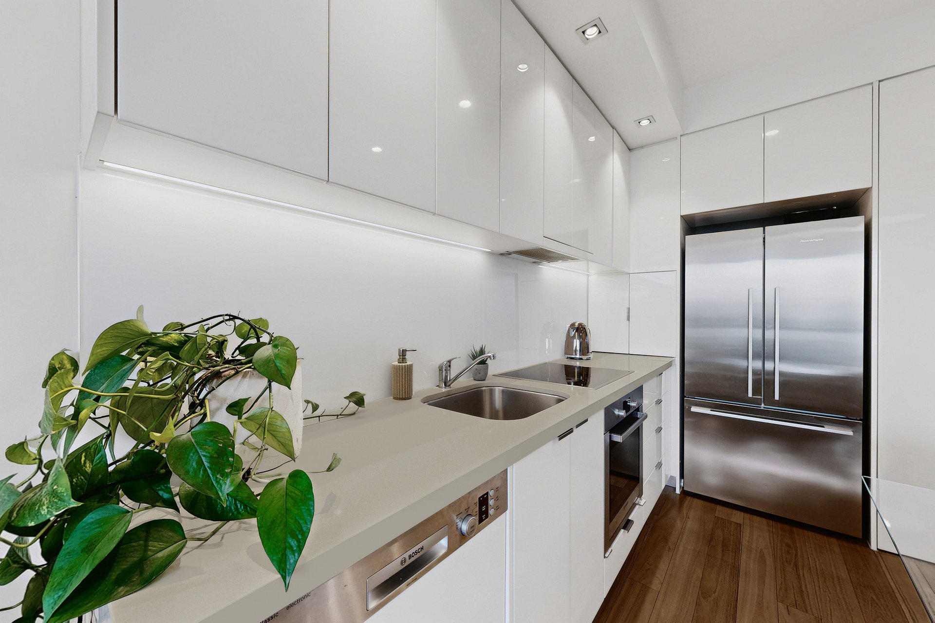 1.5/26/30 Waltham Street, Sandringham image 1