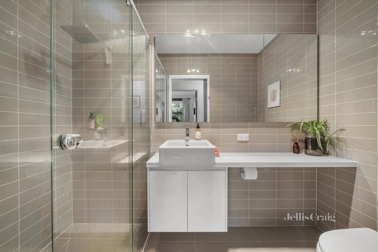 15/28 Livingstone Road, Eltham image 9