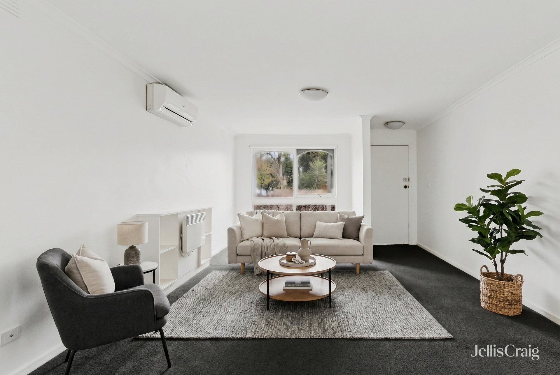 15/284 Barkers Road, Hawthorn image 2