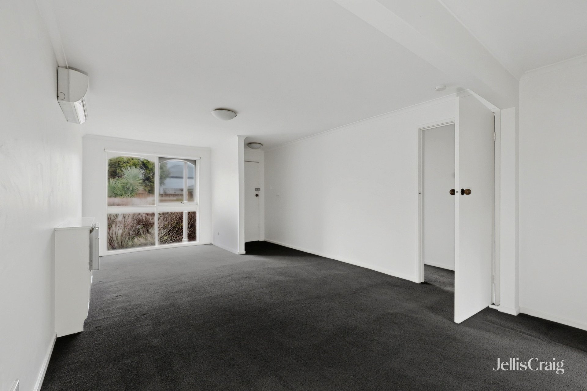 15/284 Barkers Road, Hawthorn image 7