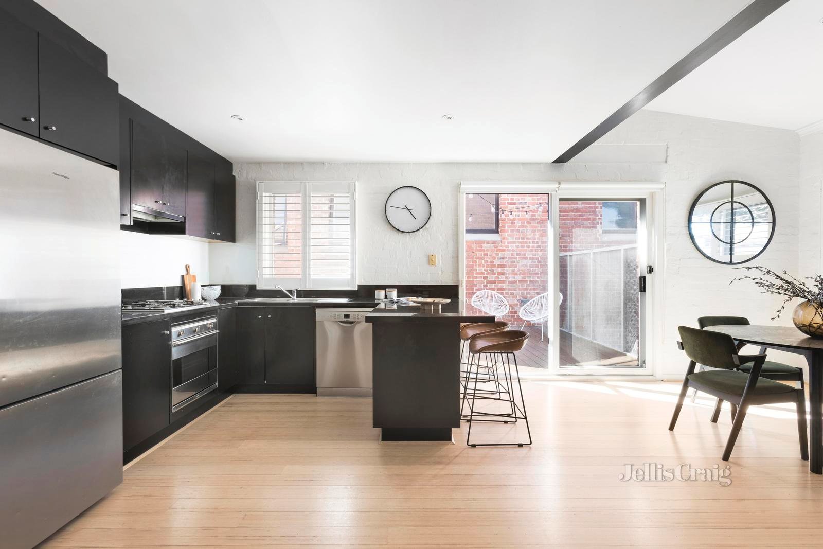 15/287 Bank Street, South&nbsp;Melbourne image 4