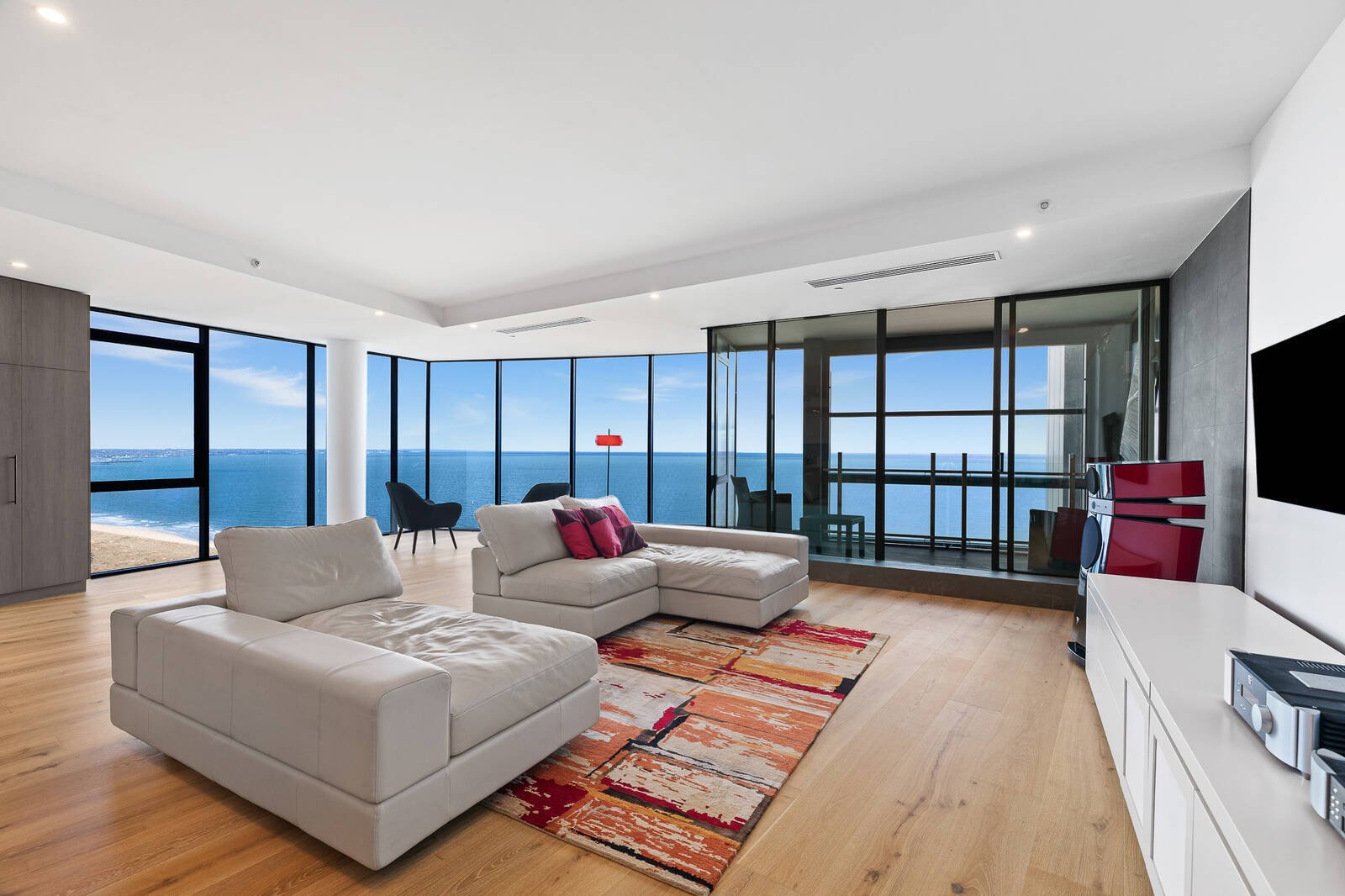 152/95 Rouse Street, Port Melbourne image 4