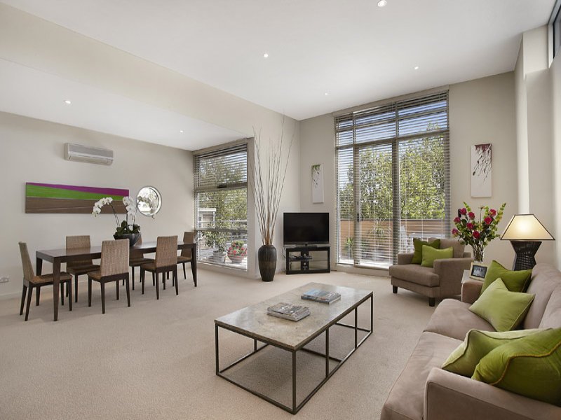 15/3-5 Daley Street, Elwood image 1