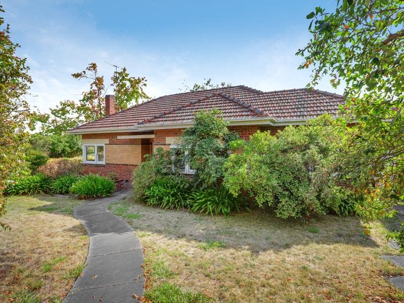 153 Balwyn Road, Balwyn image 1