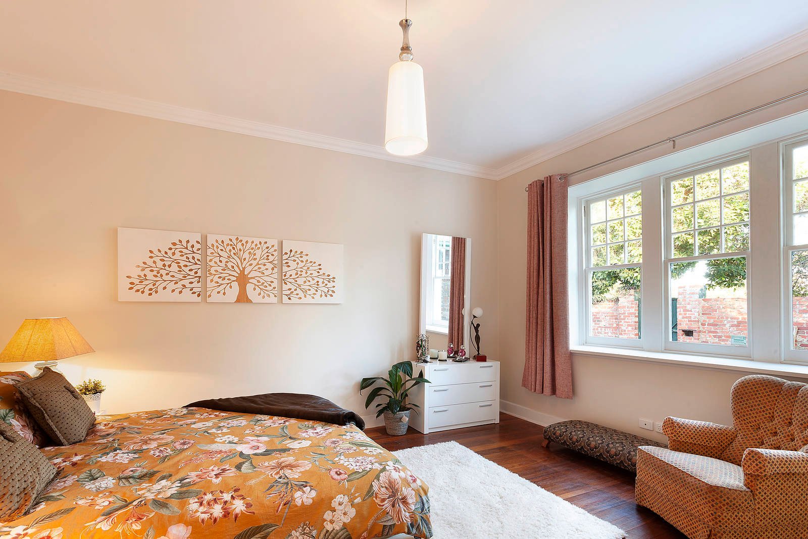 Property Gallery Thumbnail 5