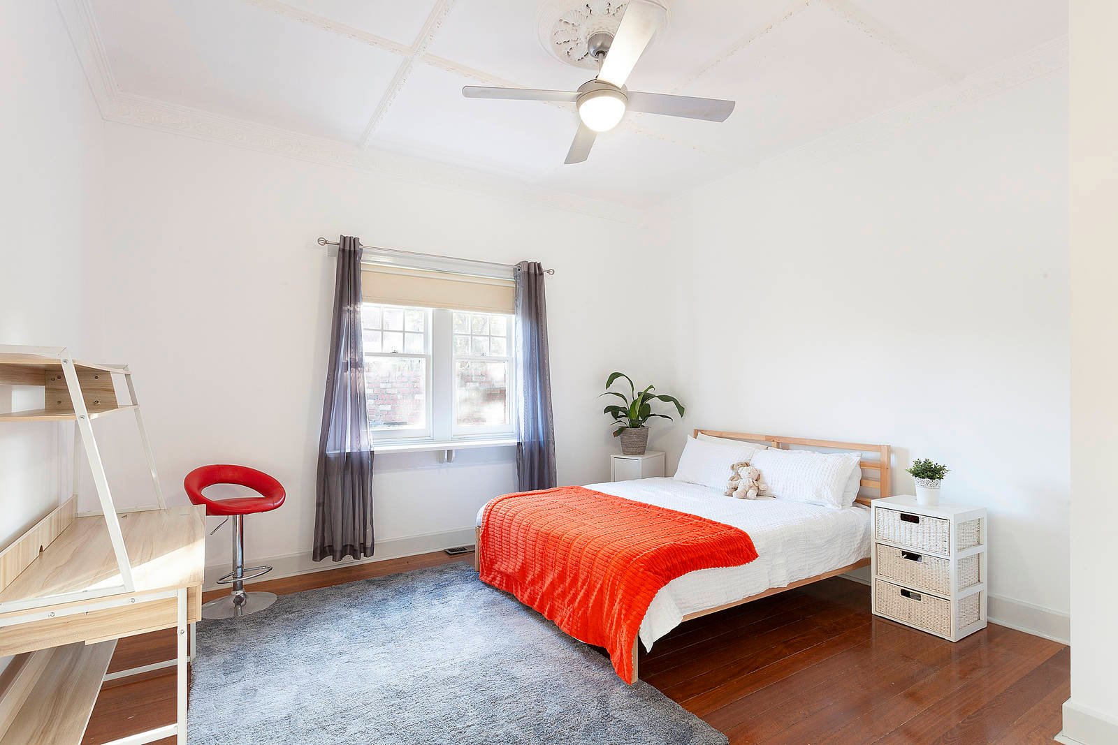 Property Gallery Thumbnail 9