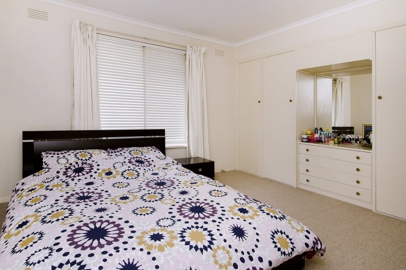 1/53 Isabella Street, Geelong West image 4