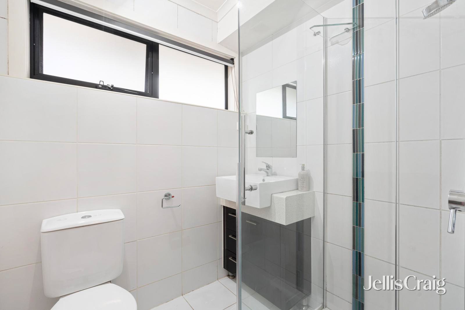 1/53 Kent Avenue, Croydon image 7