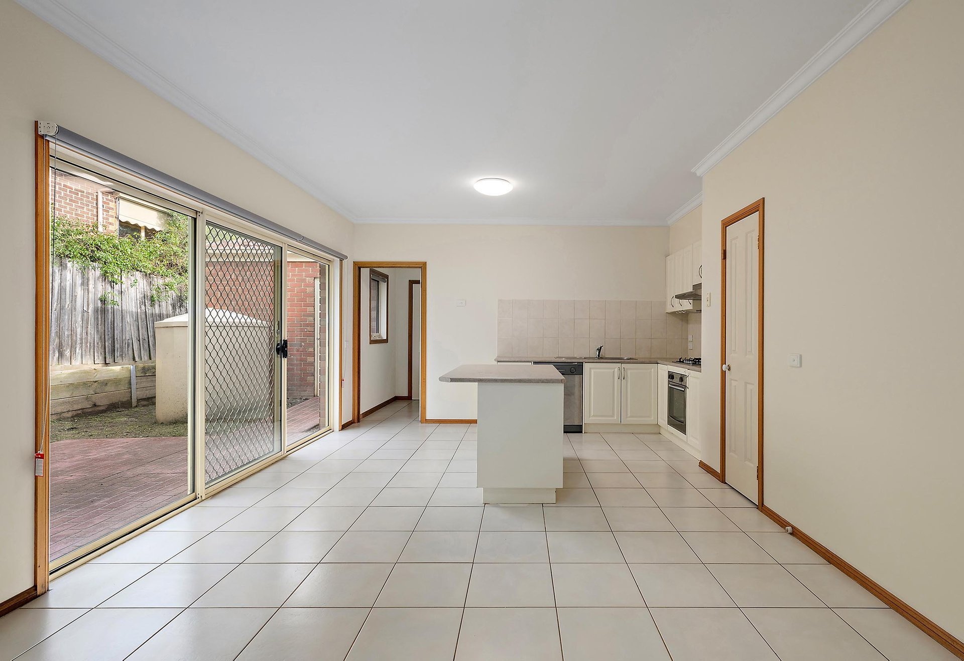 1/53 Mangans Road, Lilydale image 5