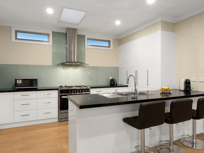 Property Gallery Thumbnail 4