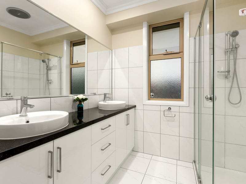 Property Gallery Thumbnail 7