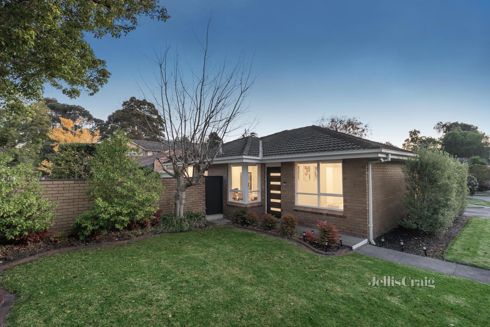 1/53 Roslyn Street, Brighton image 12