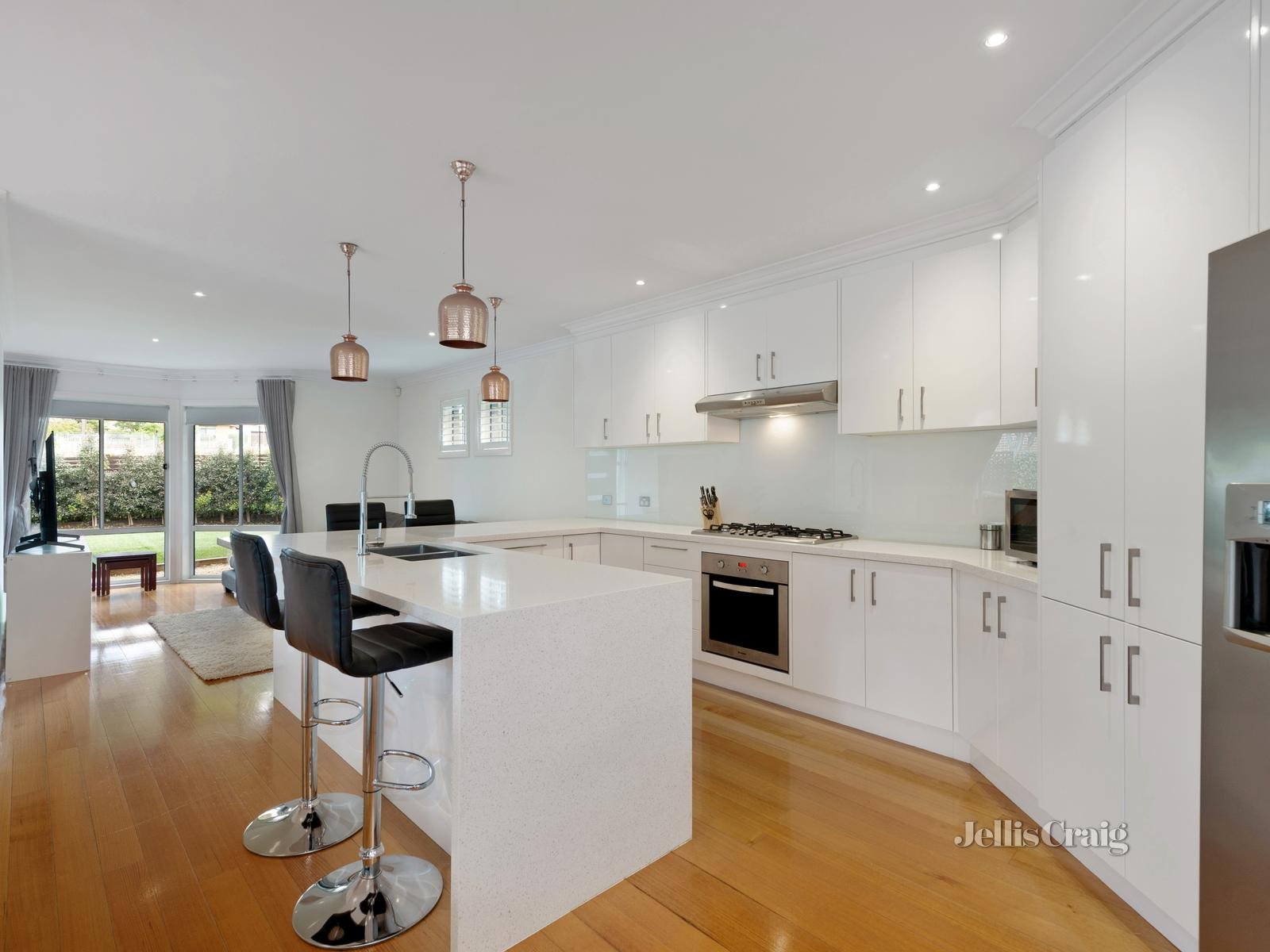 1/53 Salisbury Road, Ashwood image 3