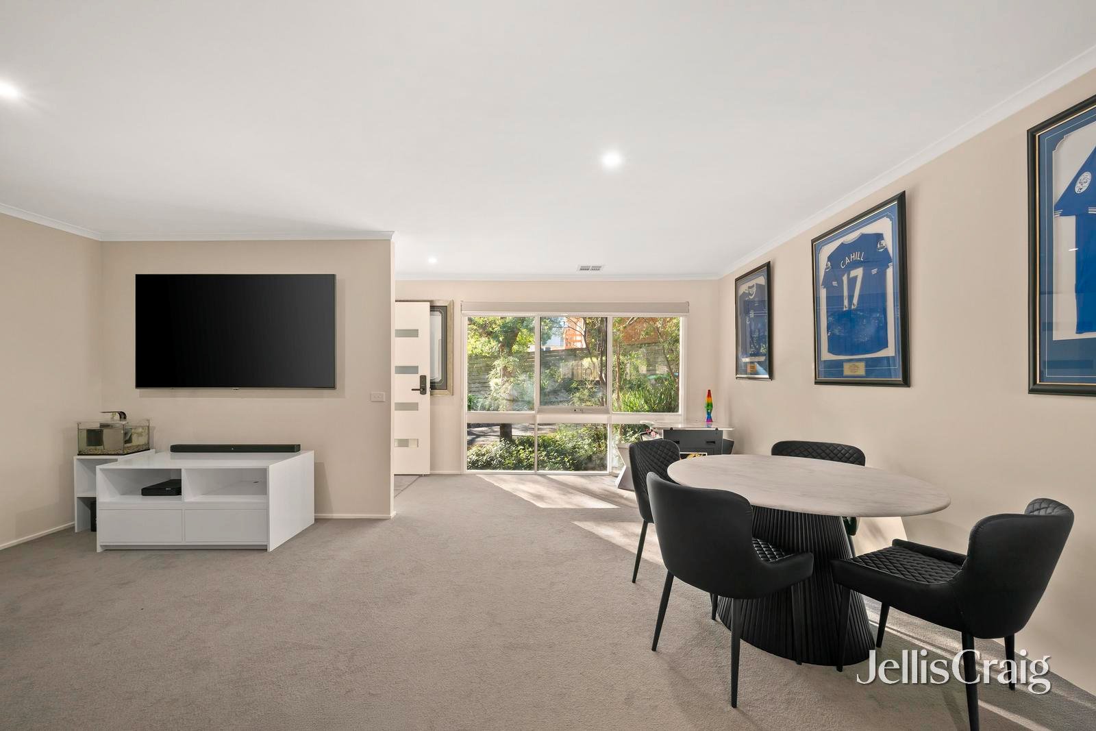 15/30A Forest Road, Ferntree&nbsp;Gully image 4