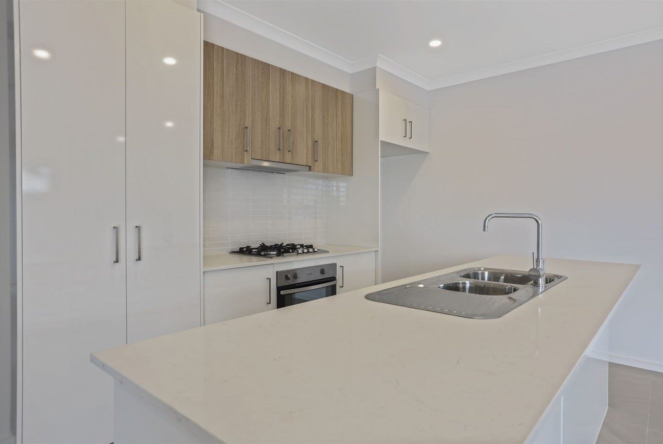 15/31 Meadowvale Drive, Grovedale image 2
