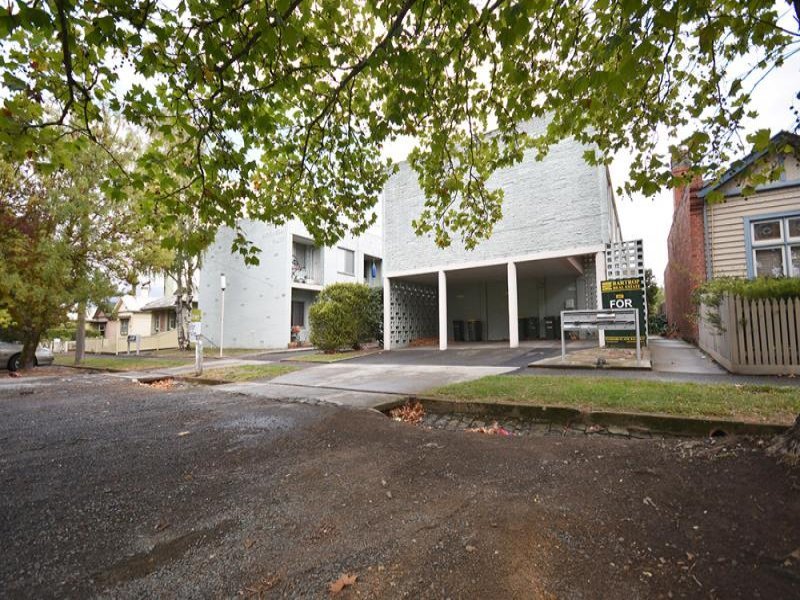 15/318 Lyons Street, Ballarat Central image 1