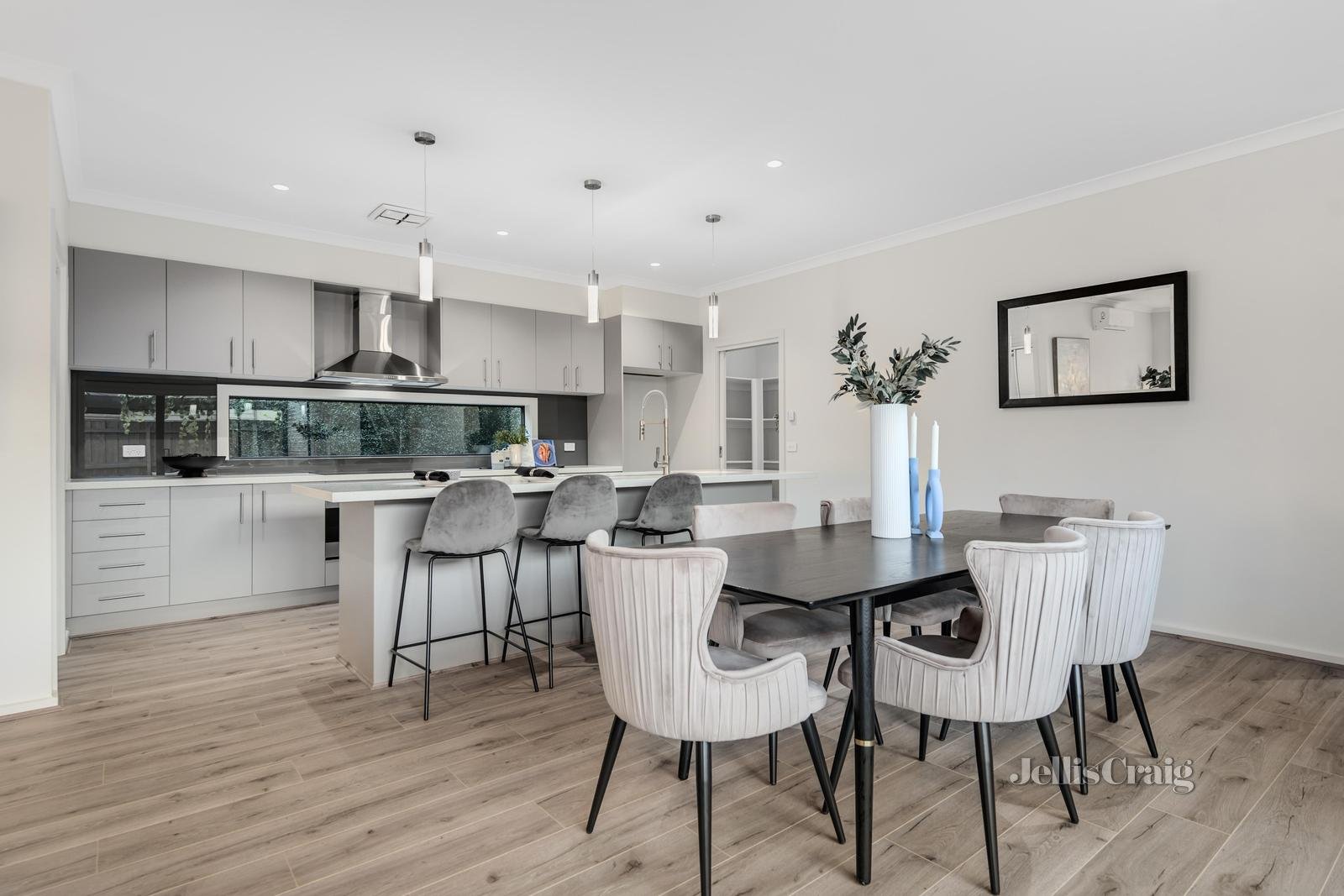 1/533 South Road, Bentleigh image 2