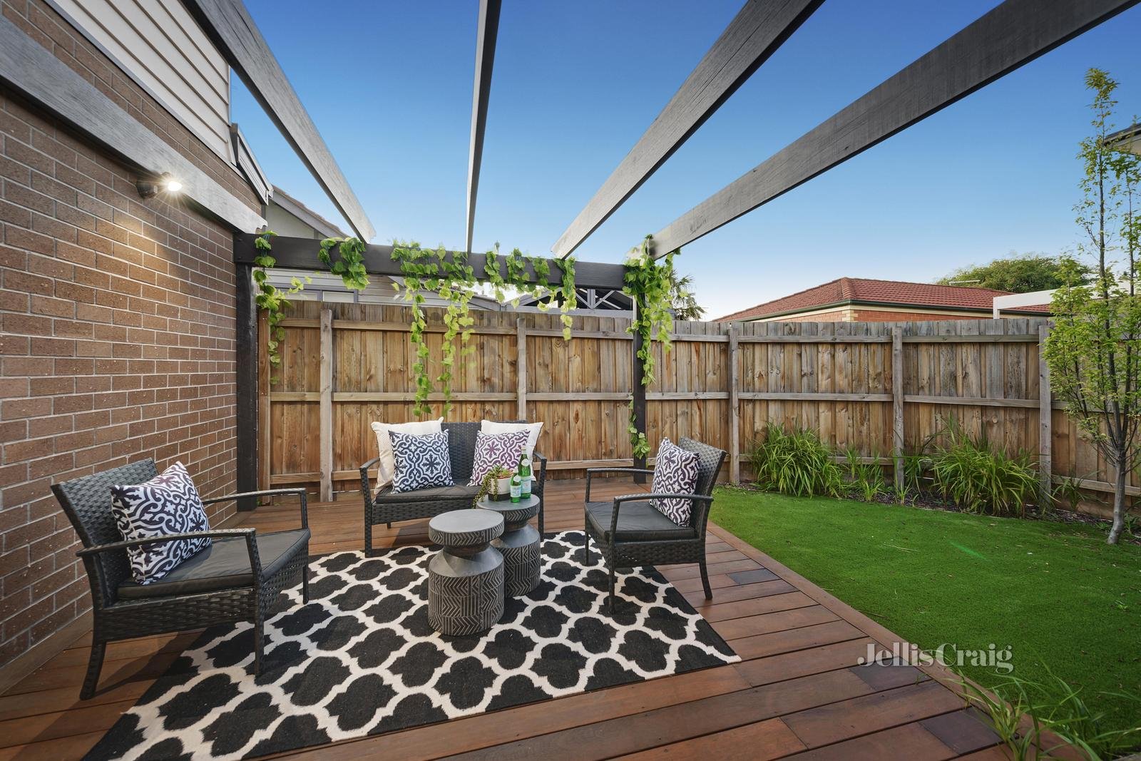 1/533 South Road, Bentleigh image 6