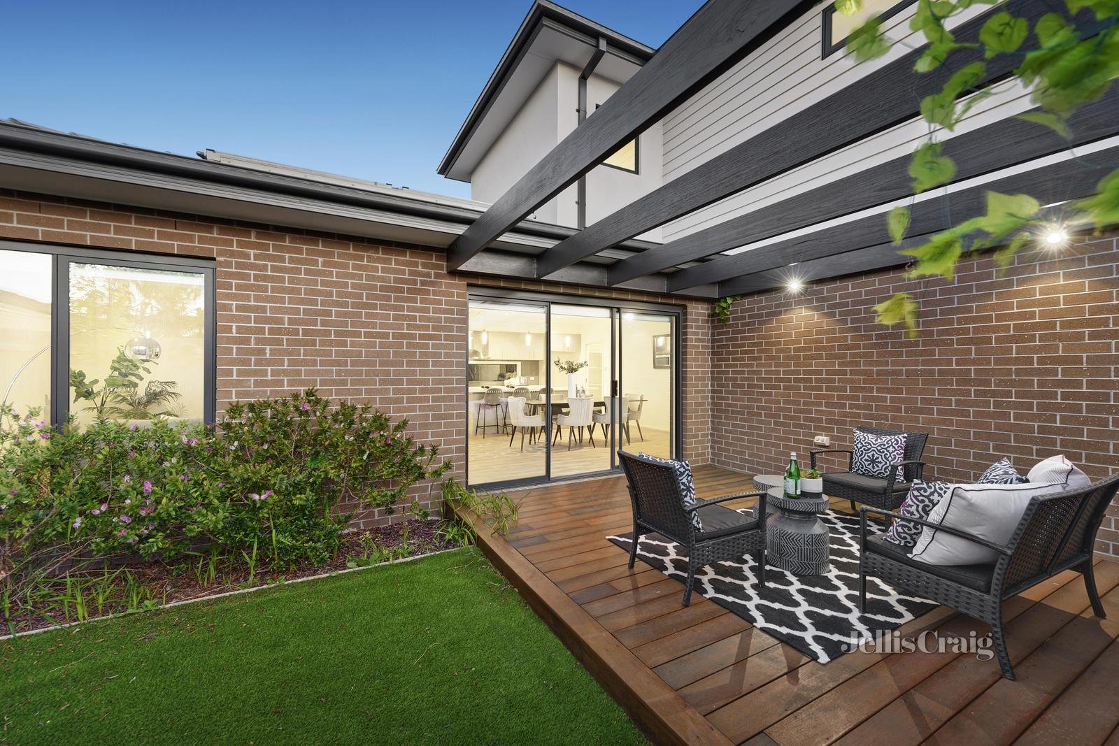 1/533 South Road, Bentleigh image 13