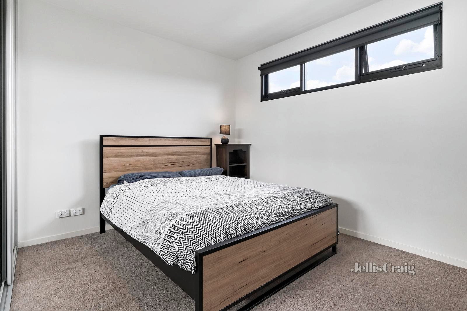 15/366 Pascoe Vale Road, Strathmore image 5