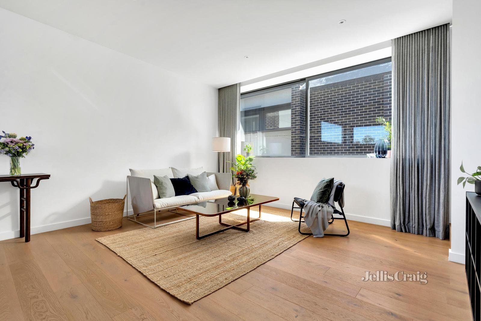 15/37 Robinson Road, Hawthorn image 1