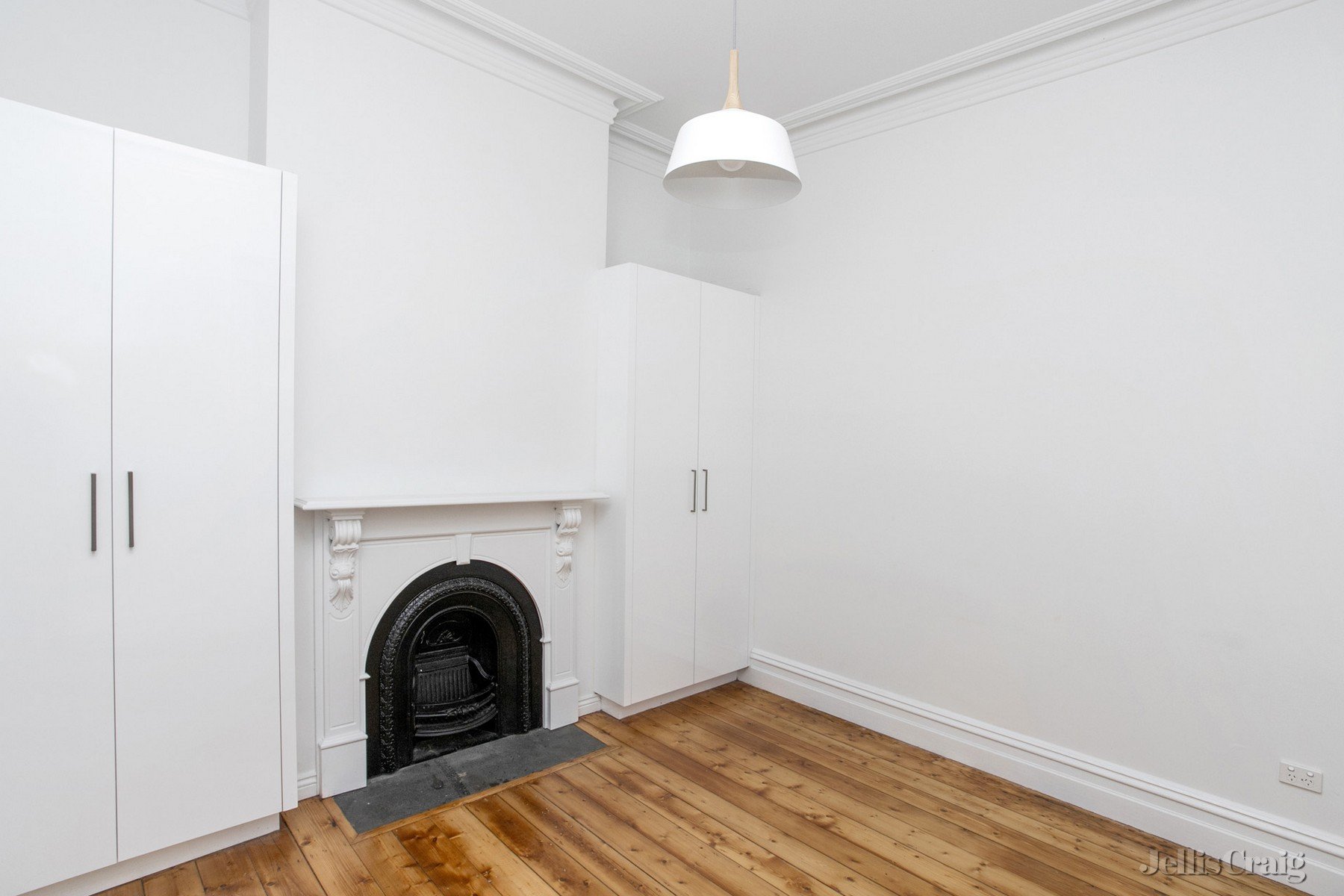 1/54 Lambeth Street, Kensington image 4
