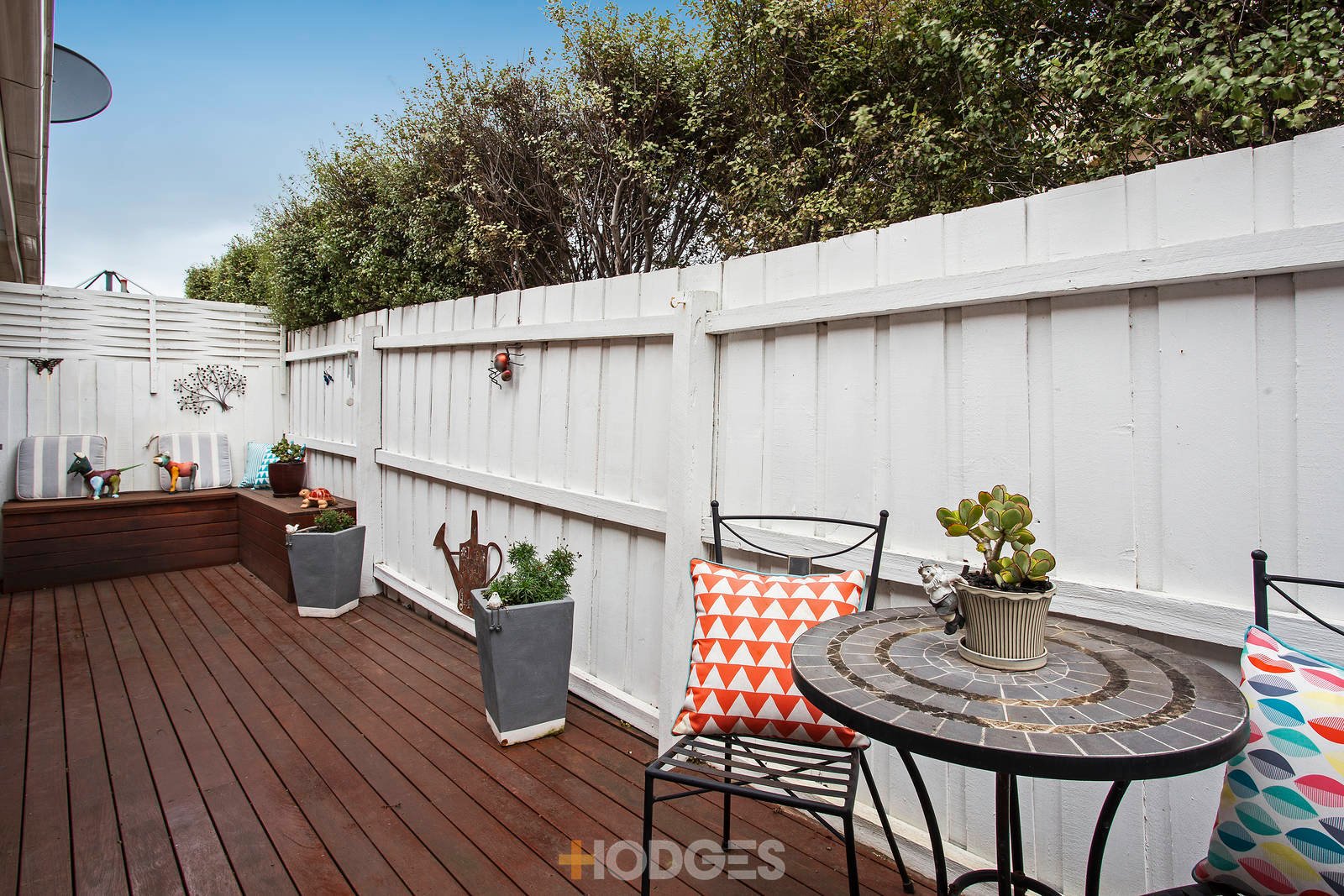 15 / 4 Latona Street Mentone