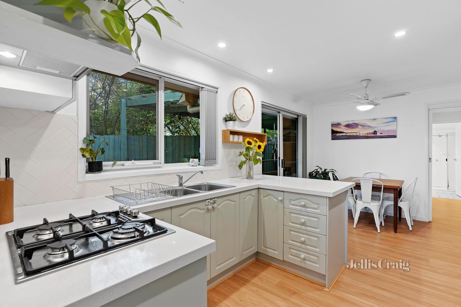 1/54 Lusher Road, Croydon image 6