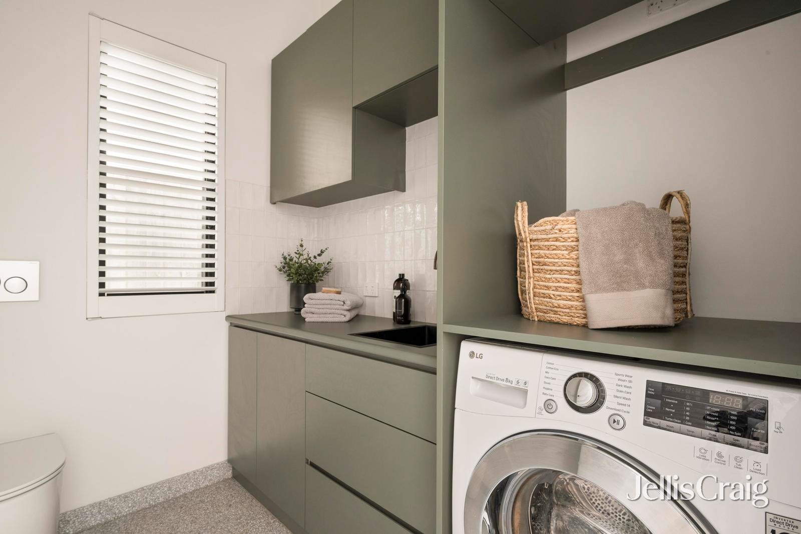 154 Nott Street, Port Melbourne image 20