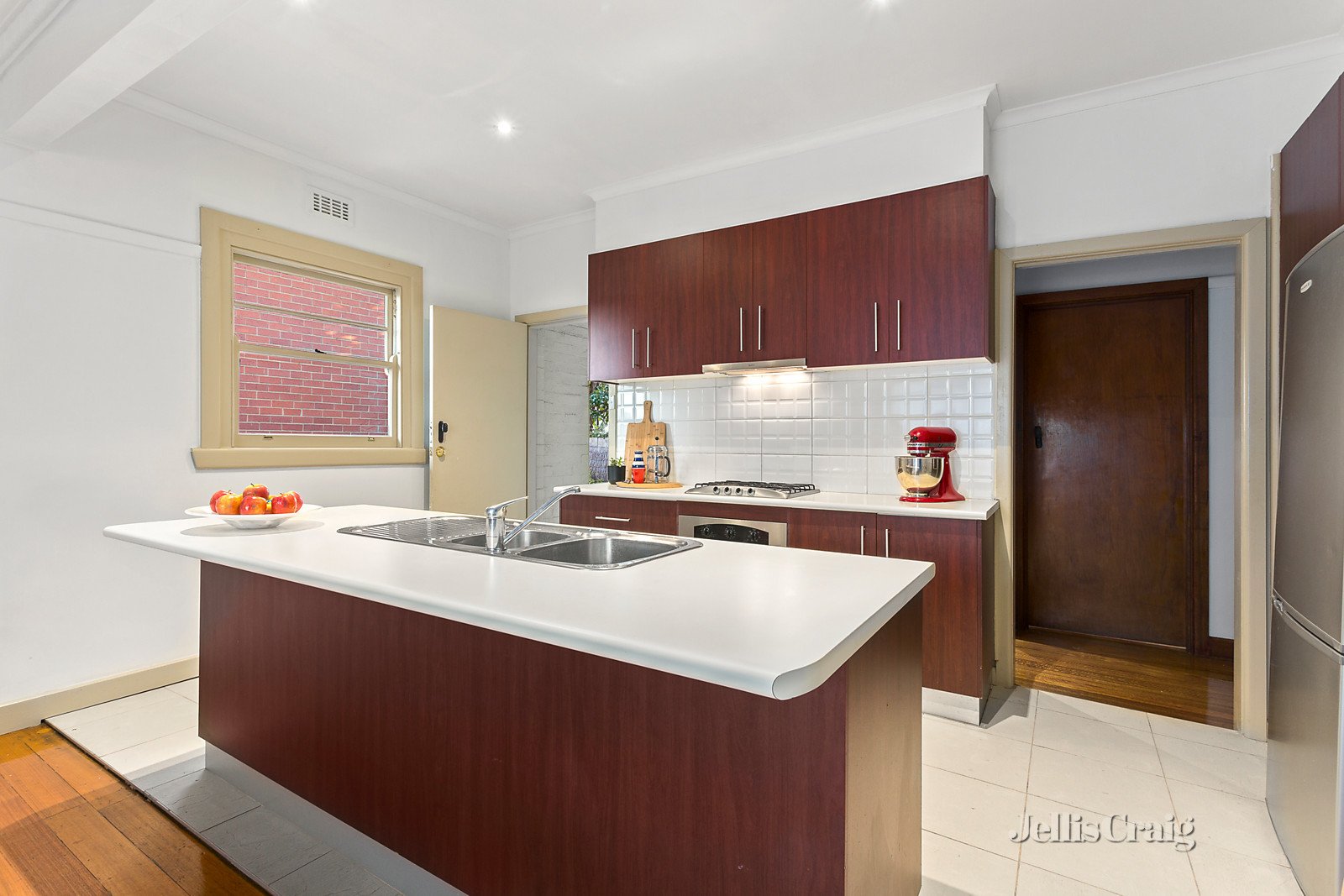 1/54 St Andrews Avenue, Rosanna image 5