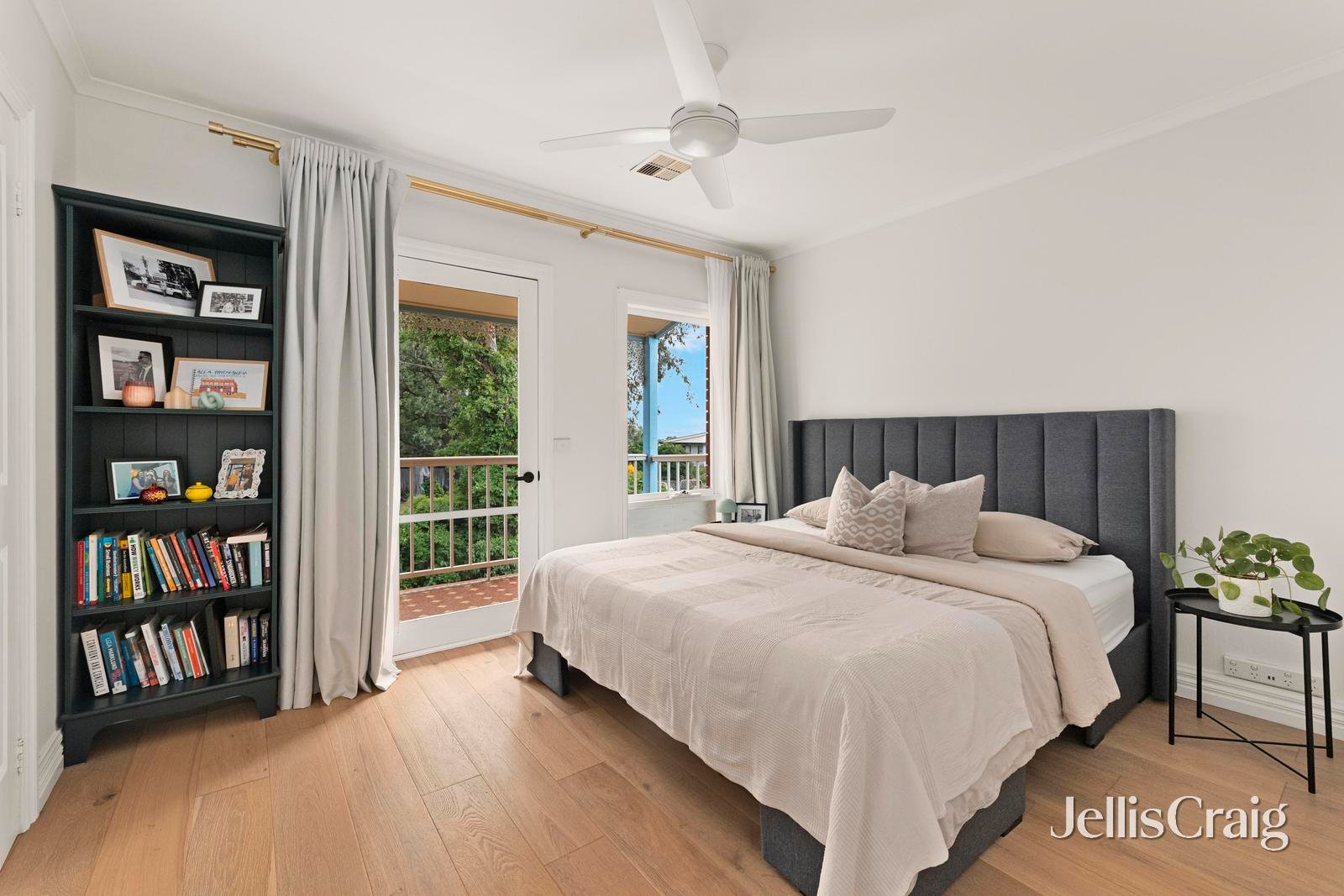 1/54 Warwick Road, Greensborough image 8