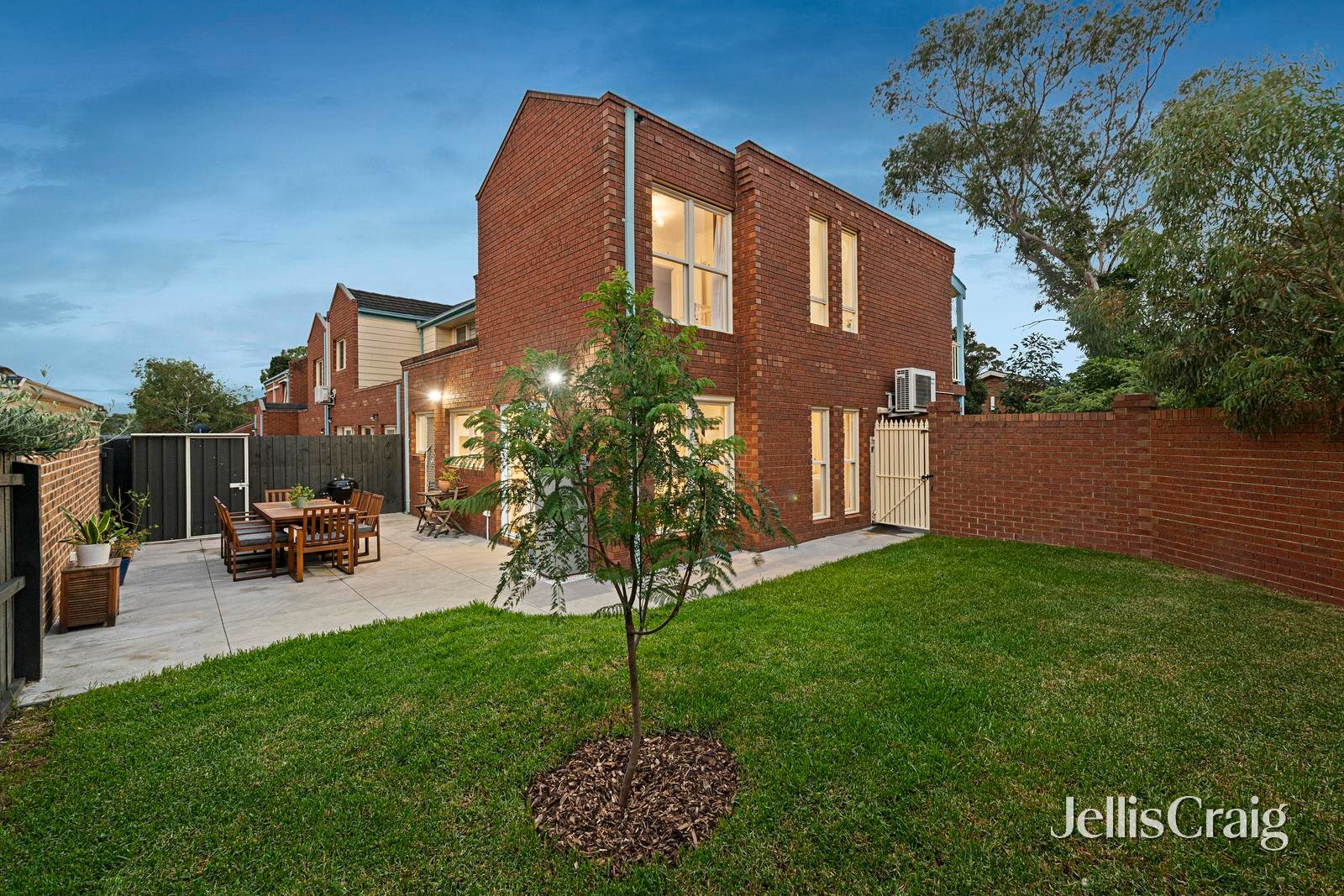 1/54 Warwick Road, Greensborough image 15