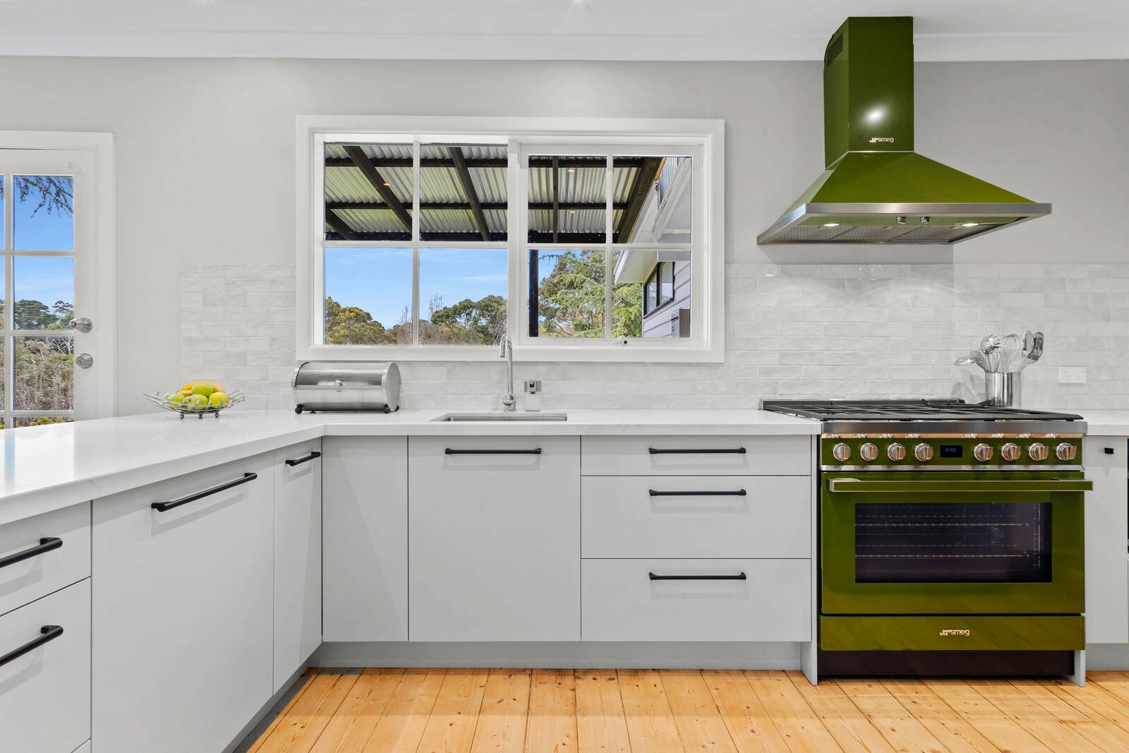 Property Gallery Thumbnail 3