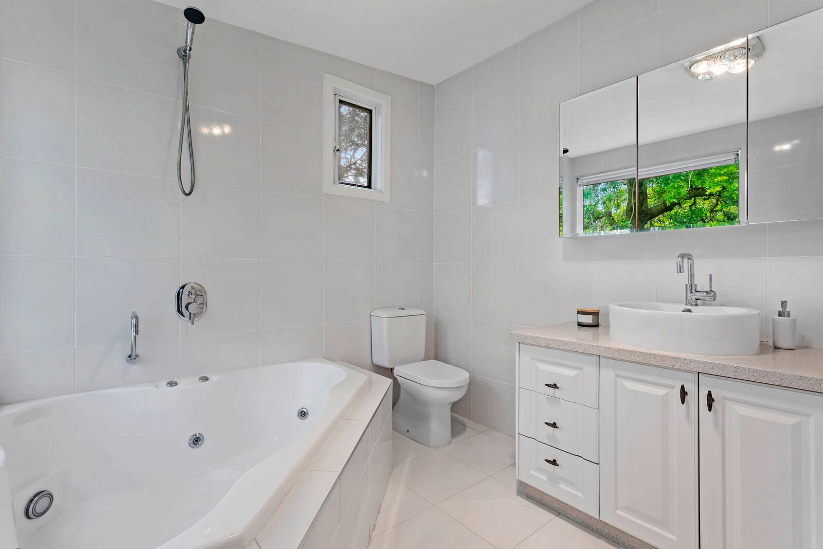 Property Gallery Thumbnail 7