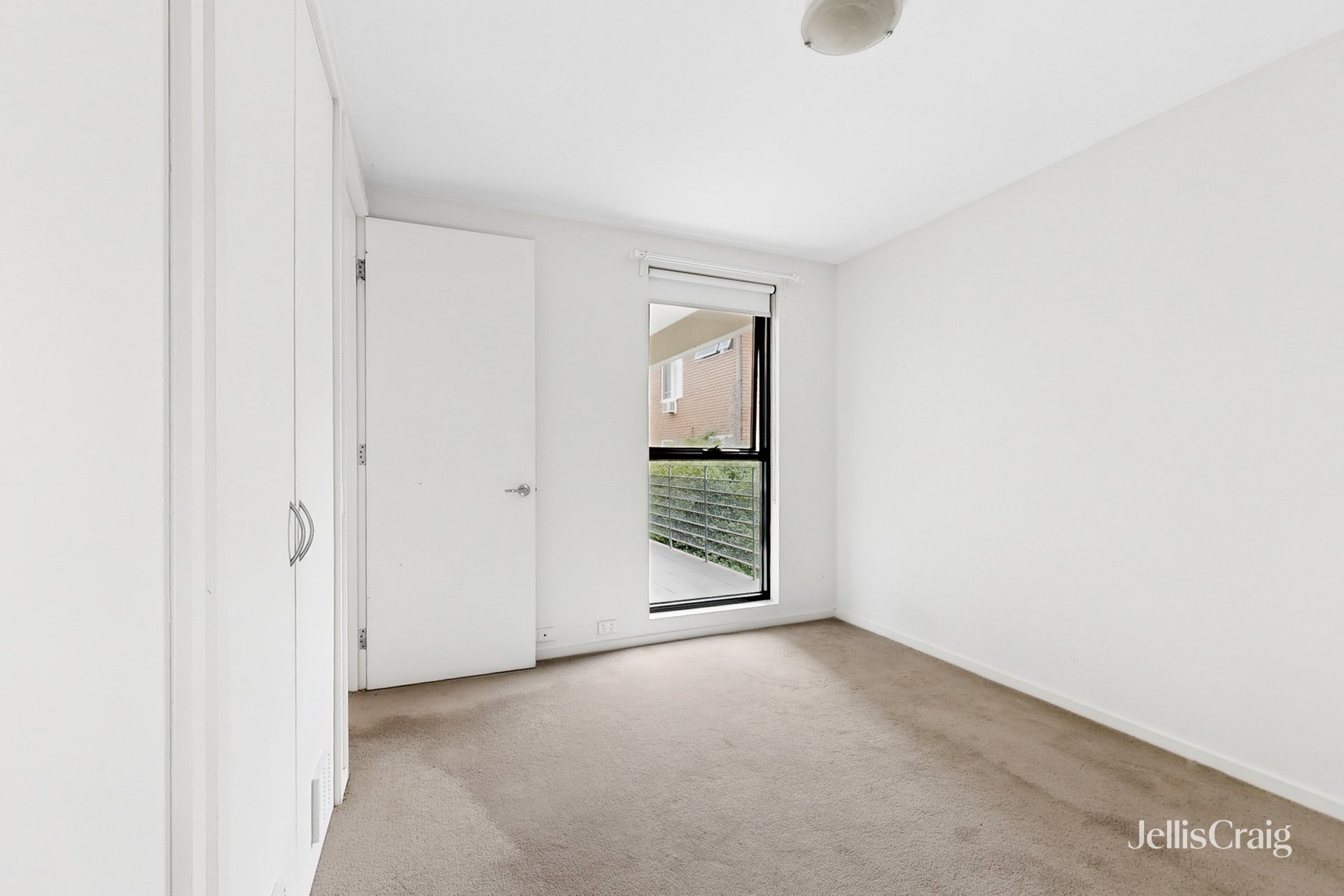 15/41-43 Spray Street, Elwood image 1