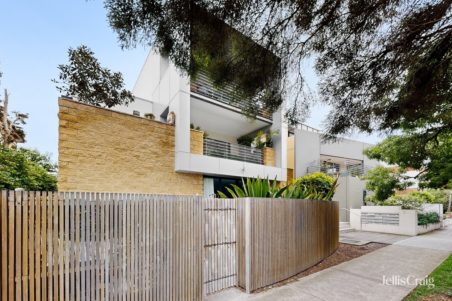15/41-43 Spray Street, Elwood image 2