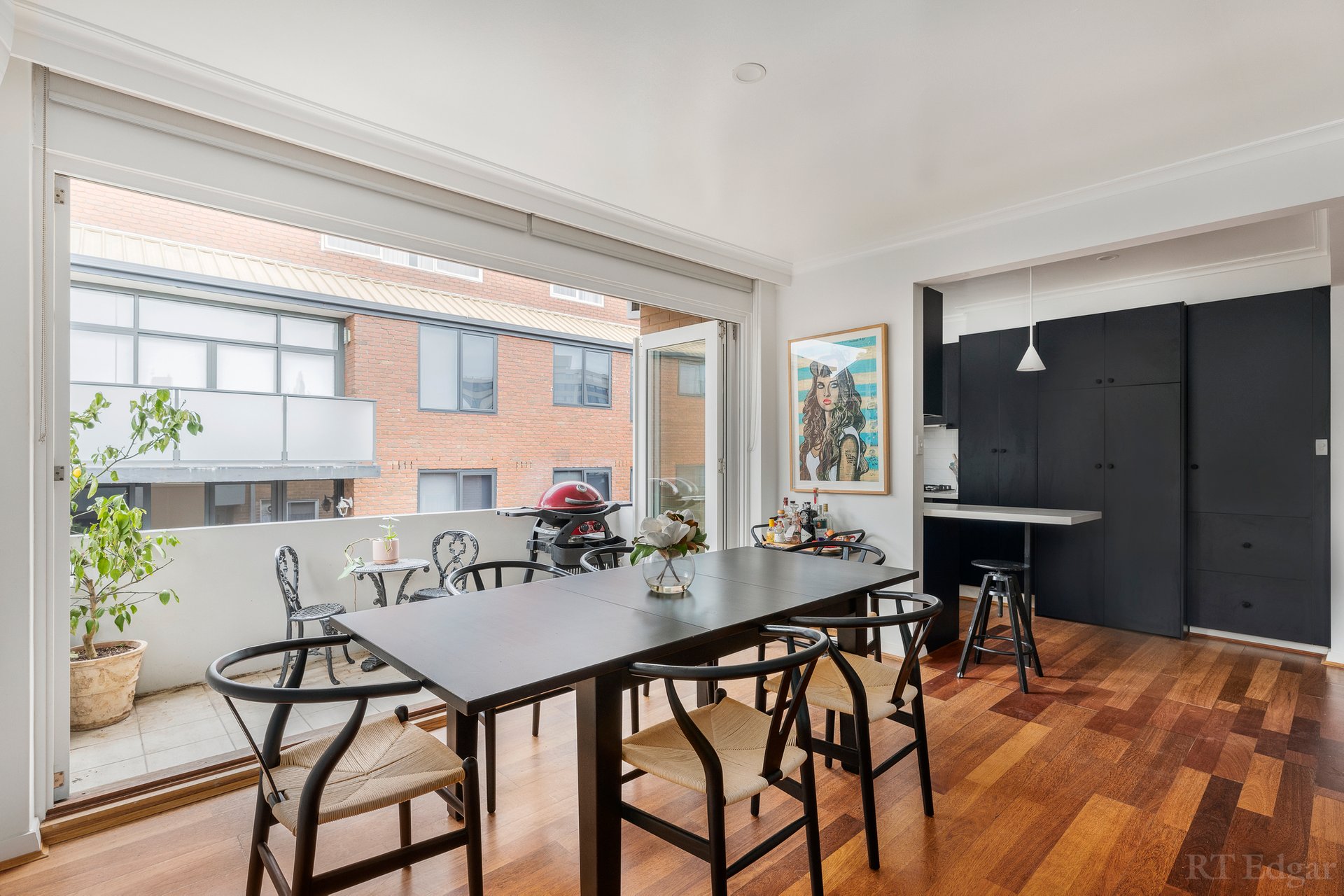 Property Gallery Thumbnail 4