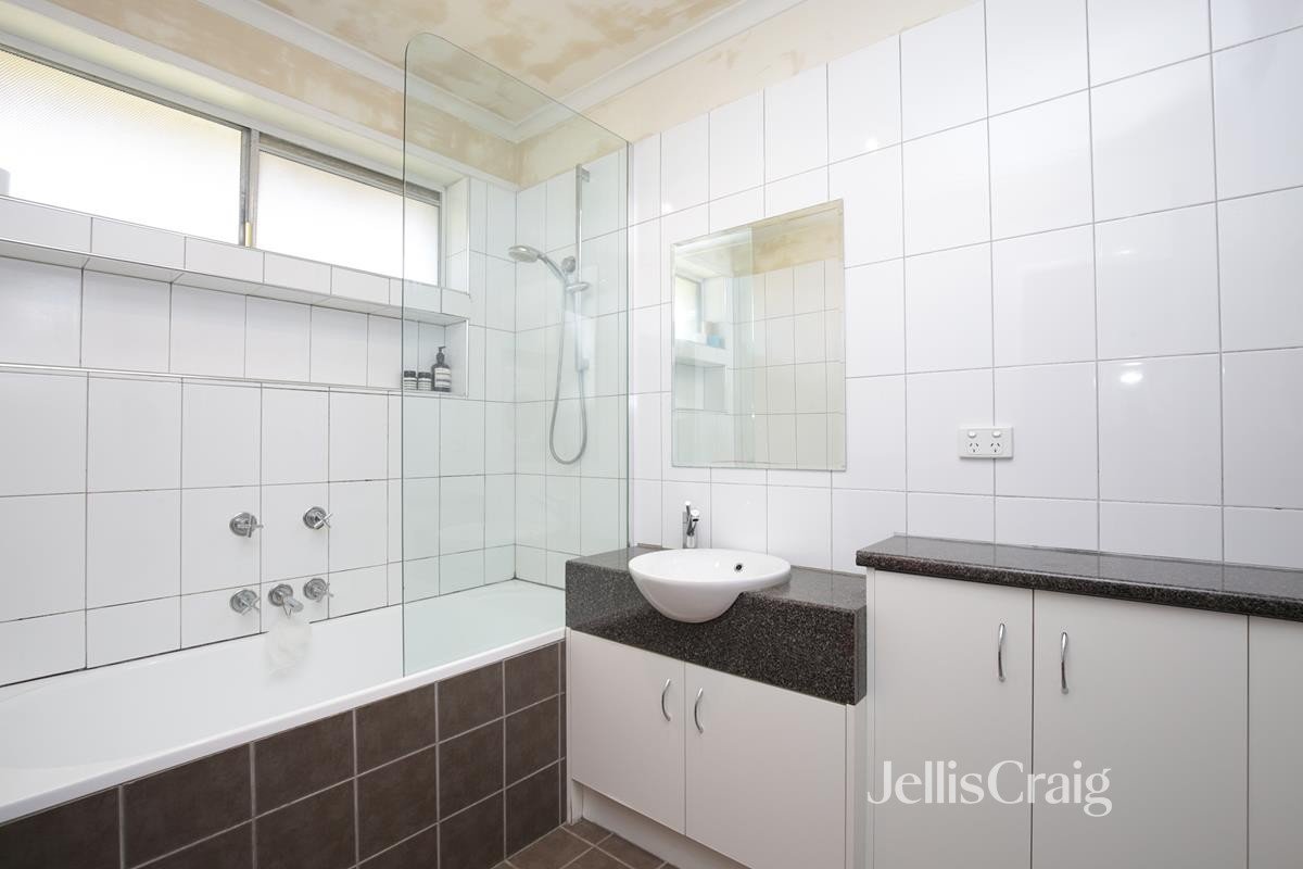 15/43 Williams Road, Windsor image 5