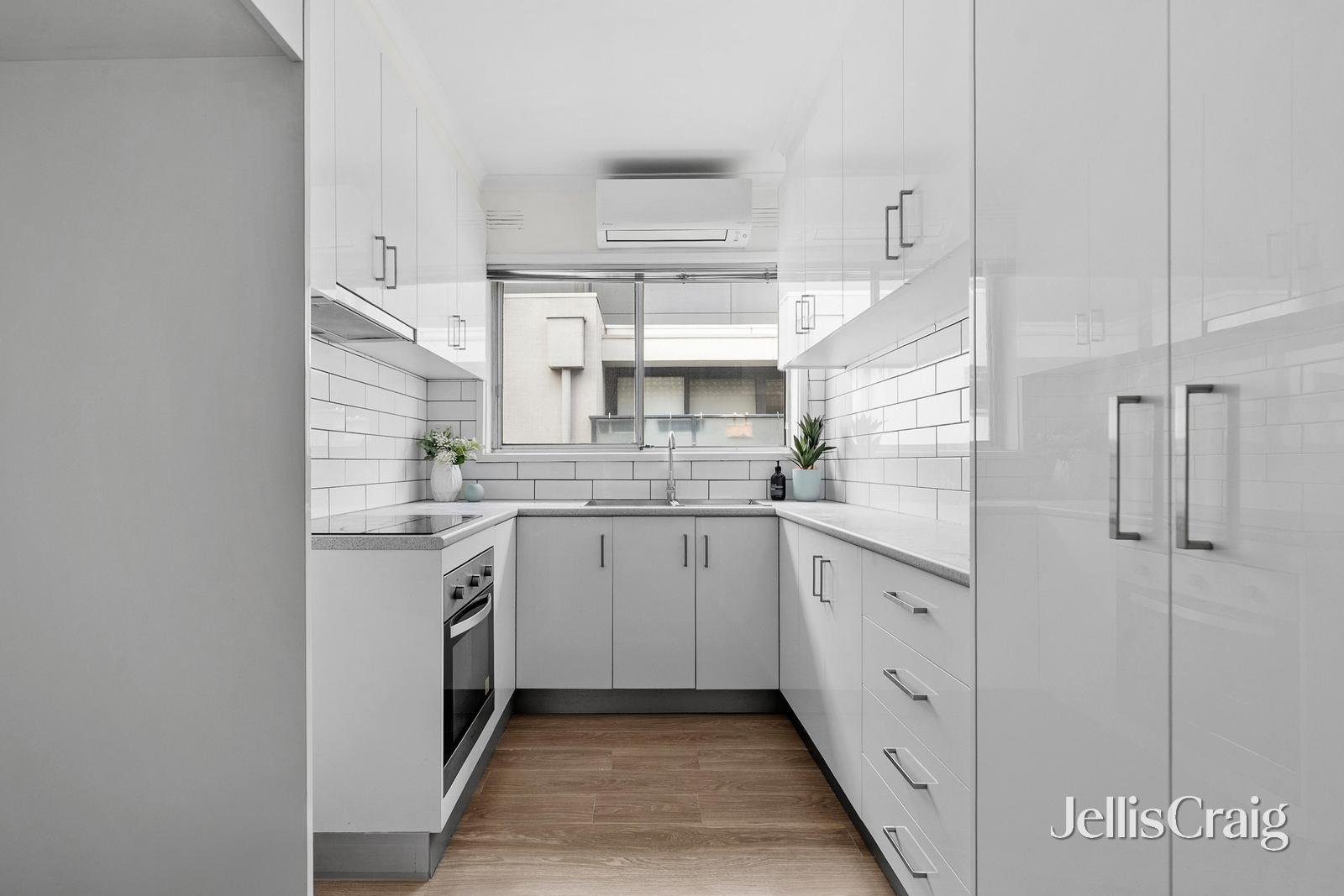 15/44 Kororoit Creek Road, Williamstown&nbsp;North image 2