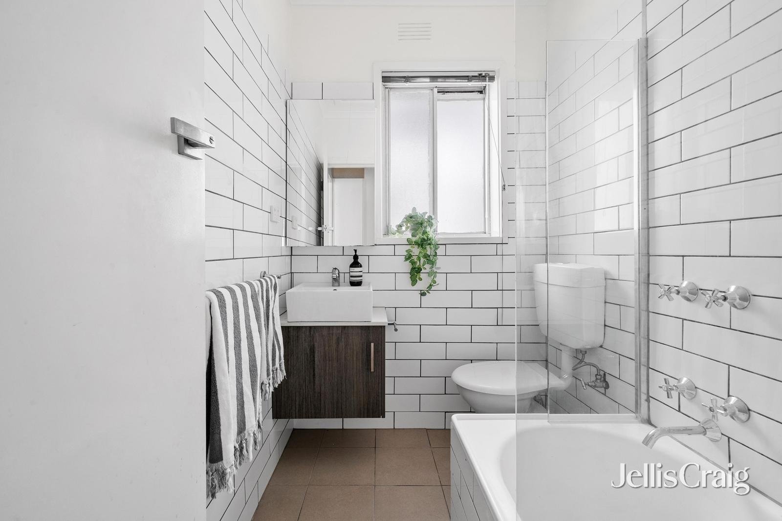 15/44 Kororoit Creek Road, Williamstown&nbsp;North image 4