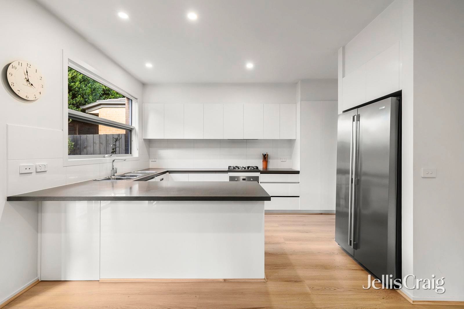 15/47 Green Island Avenue, Mount&nbsp;Martha image 3