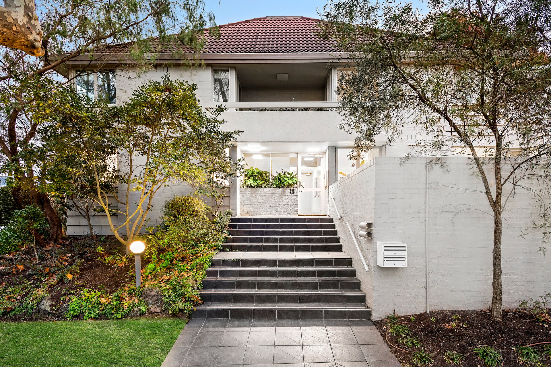 Property Gallery Thumbnail 10