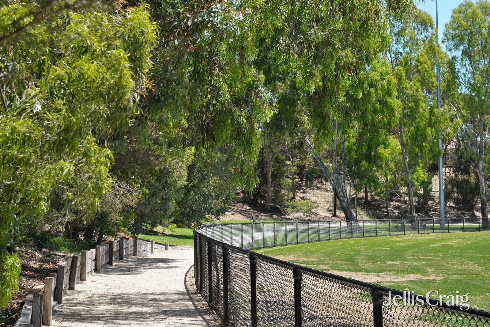 1549 Old Burke Road, Kew&nbsp;East image 9