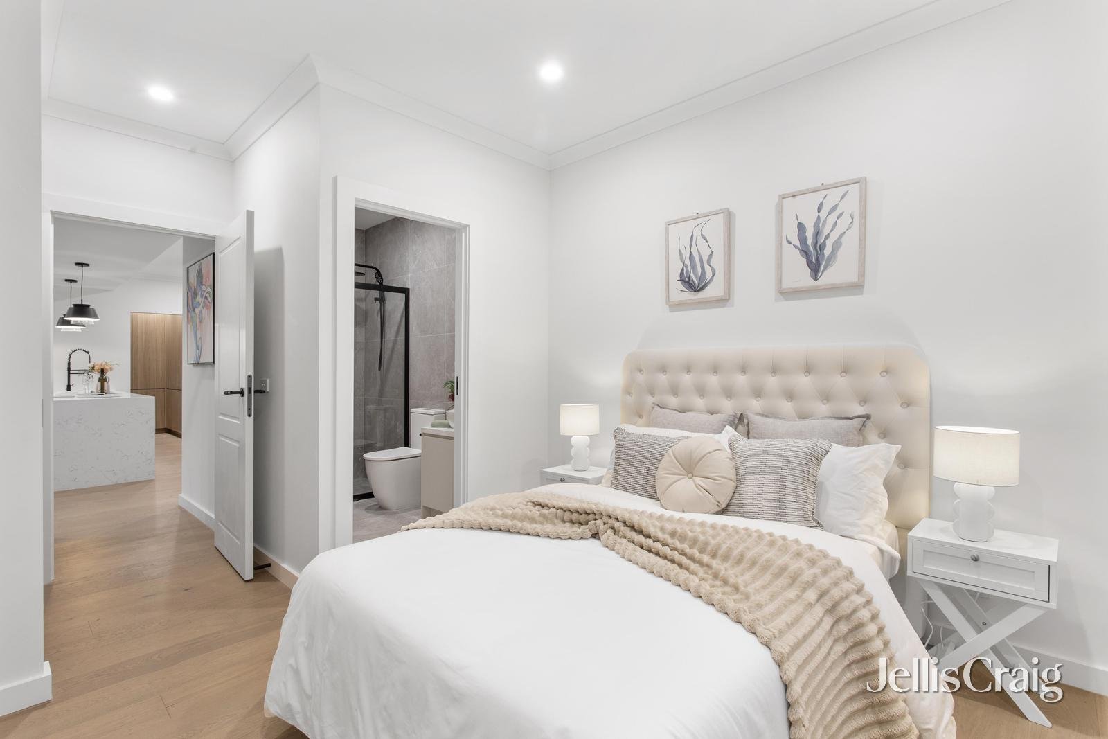 1/55 Amber Grove, Mount Waverley image 6
